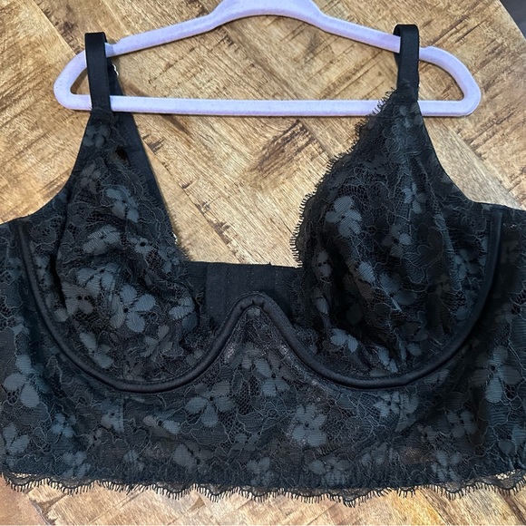 Victoria’s Secret long line bra - Picture 1 of 3